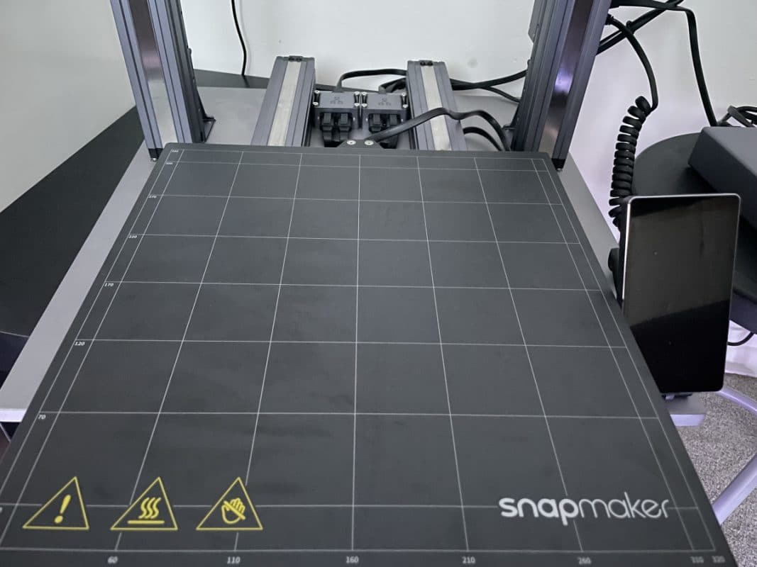Snapmaker 2.0 A350 Review - 3D Printer Build Surface - 3D Printerly
