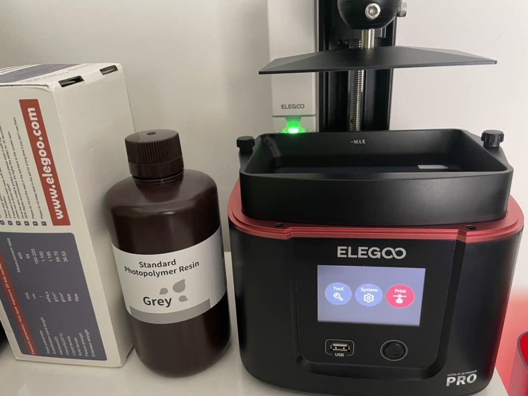 Elegoo Mars Pro Resin 3D Printer Review - Unboxing and Testing